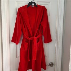 EUC Nordstrom red bathrobe 14/16